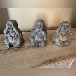 Concrete Buddhas set